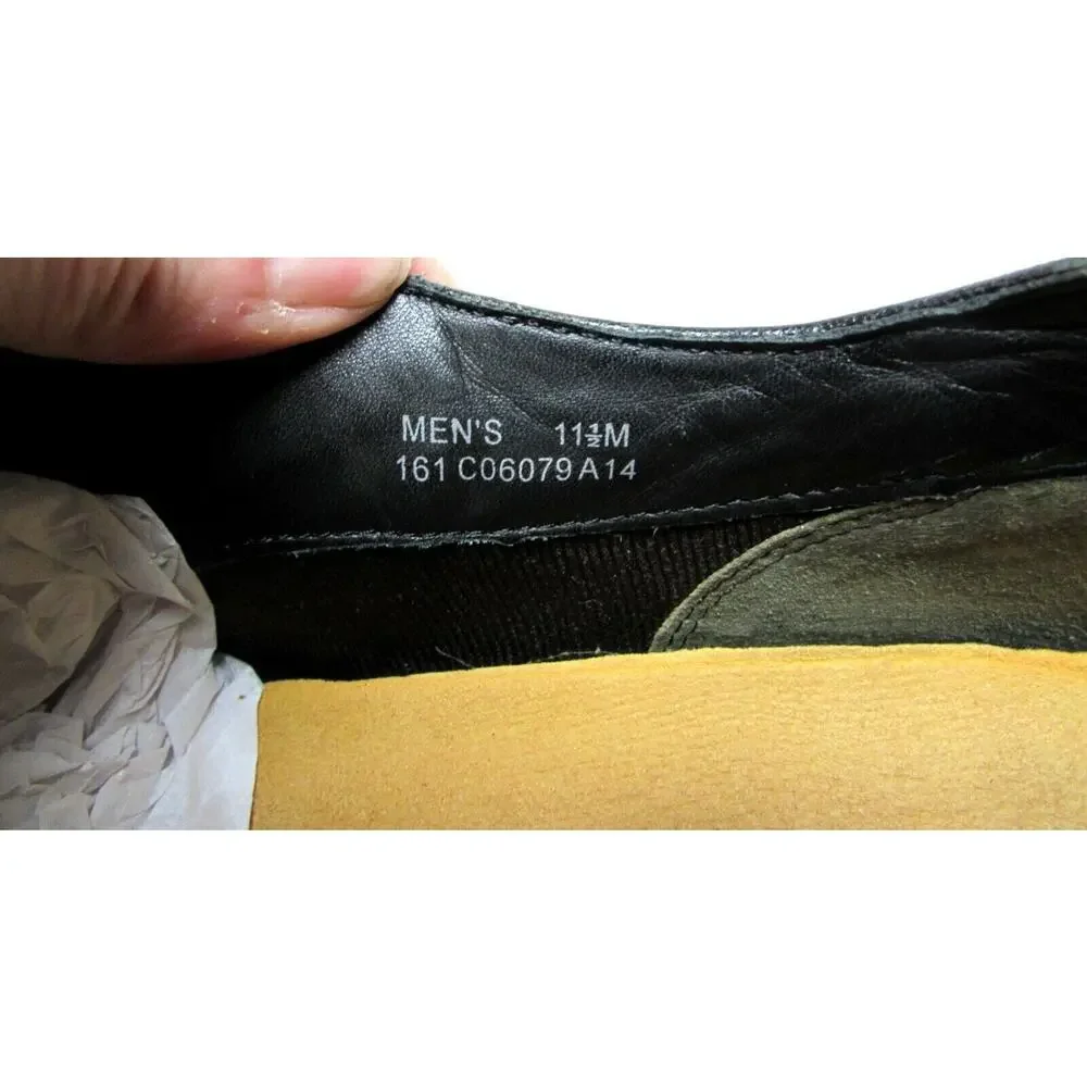 Cole Haan men's size 11.5 M black leather sneakers casual loafers